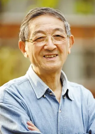 何伯森
（1932年6月-2017年3月2日）