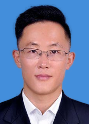 杨权.png